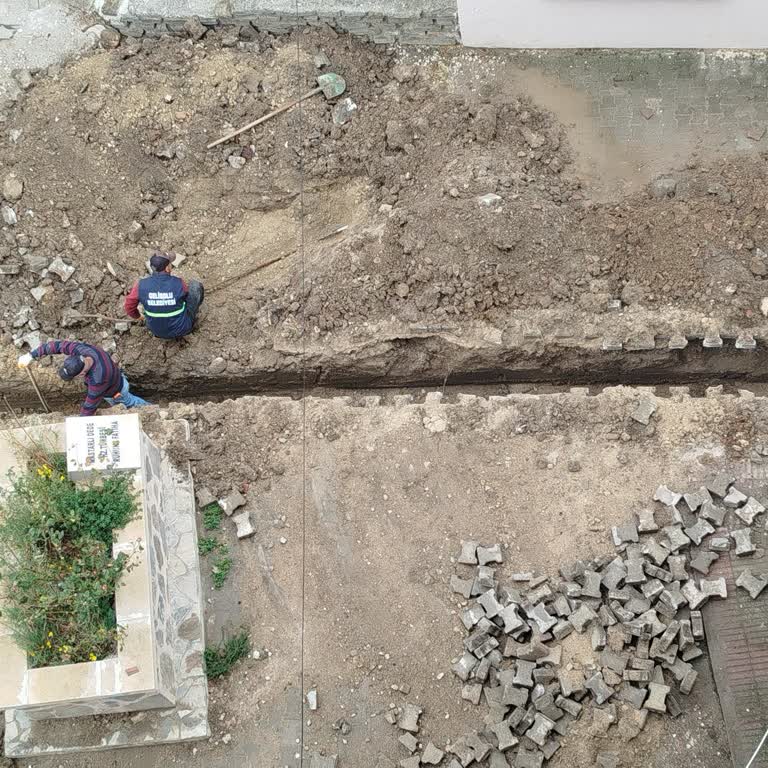 Gelibolu’da Kazı Çalışması Nedeniyle 93 Yaşındaki Babam Mahsur Kaldı, Elektrik Ve Su Kesildi