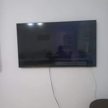 Samsung 9000 Serisi TV Ekranı Aniden Karardı Ücretsiz Onarım Talebi