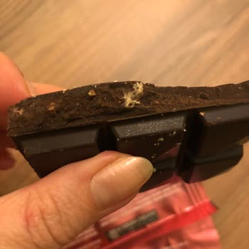 Kahve Dünyası Çikolatasının İçindeki Bilinmeyen Madde Ve Sağlık Endişesi