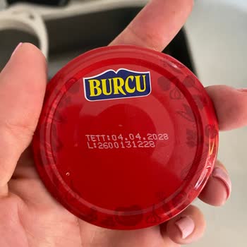 Kocaeli'de Burcu Markalı Garnitür Konserve İçinde Böcek Çıktı