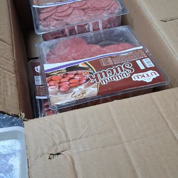 Yanlış Gönderilen Sucuk İçin Tam Ücret İadesi Talebi