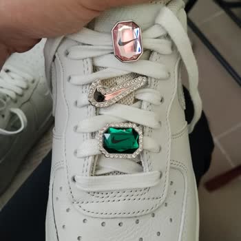Defolu Nike Air Max Gönderildi, Şirket Sorumluluğu Reddetti Ve İade Talep Ediyorum