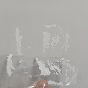 Papia Home Asmalı Havlu Aparatı Duvar Boyasını Çıkarıp Hasara Neden Oldu