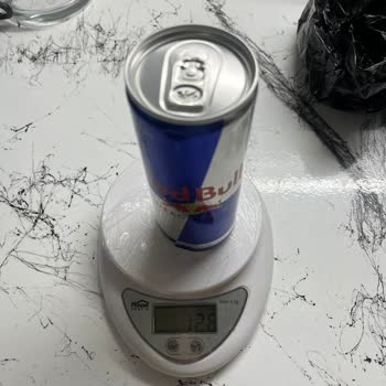 Yarı Boş Red Bull Kutu İçin Üretim Hatası Şikayetim