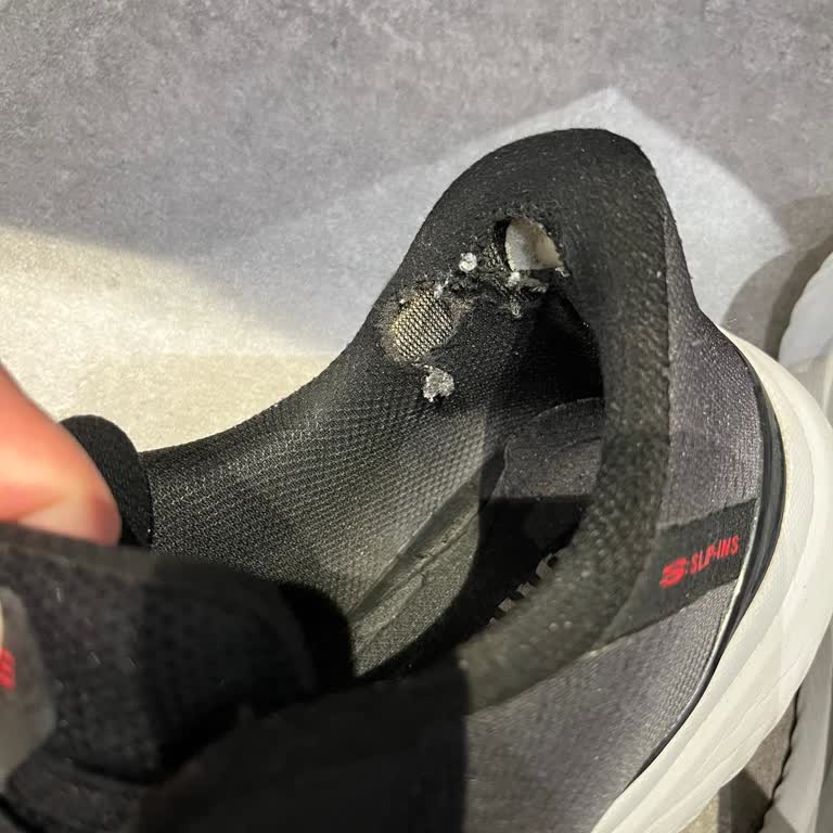 Skechers Topuk İç Astarında Erken Yırtılma Ve Garanti Talebi