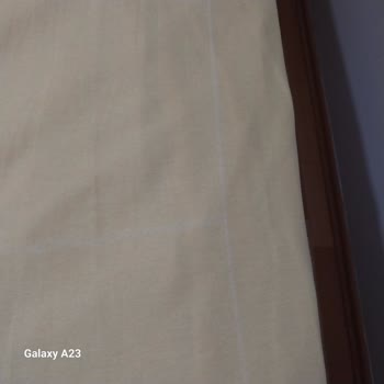 Ürün Kalite Sorunu: İlk Yıkamada Çıkan Beyaz Şeritler Ve Mağaza Müdürünün İddialı Açıklamaları