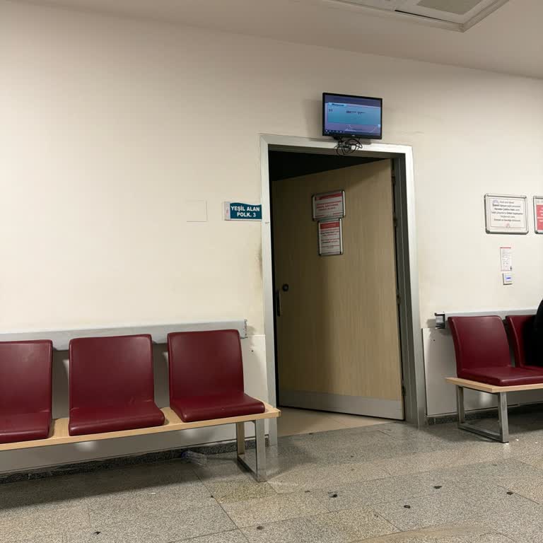 Acil Yeşil Alanda Kaba Tavır Ve Bilgilendirme Eksikliği