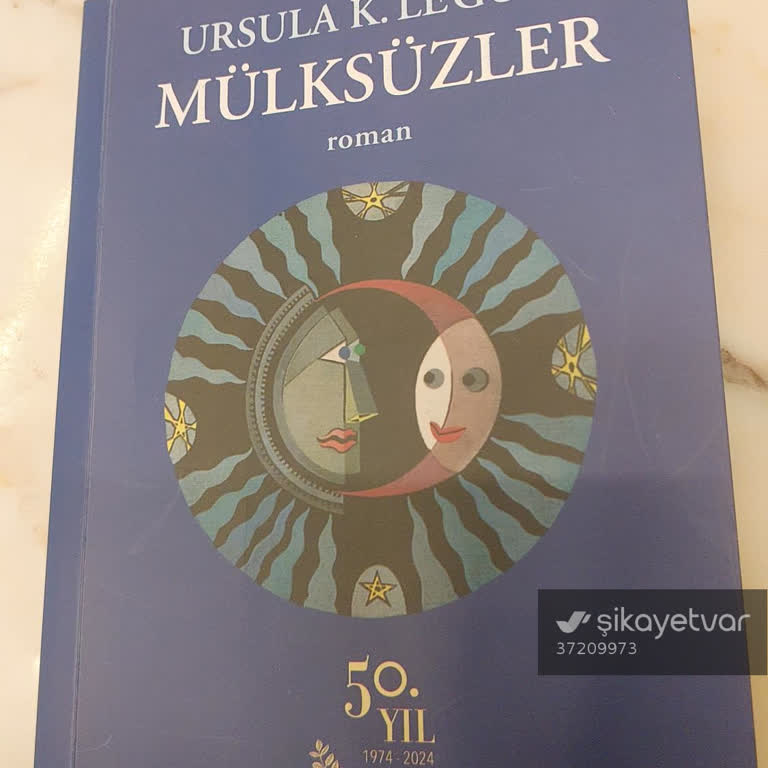 D&R'dan Aldığım Mülksüzler Kitabının Sayfaları Kopuyor