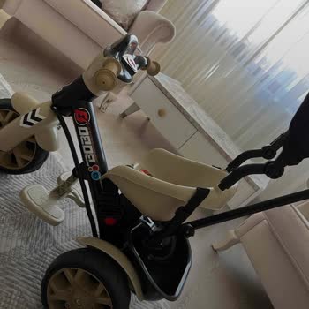 Babyhope Kırık Çocuk Arabası İçin Değişim Talebi Ve İletişim Eksikliği