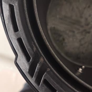 Switch Parçası Eridi! Kumtel Airfryer Güvenliğini Sorguluyoruz