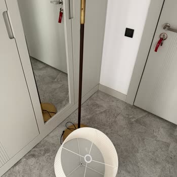 Dayanıksız Lambader Patlaması Güvenlik Tehdidi Ve Cevapsız Müşteri Hizmetleri