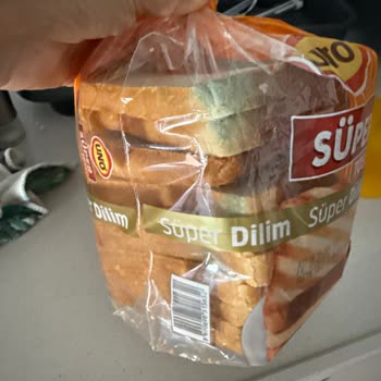Küflü Ekmek Teslim Edildi, Talep Yanıtlanmadı Ve Acil Taze Ekmek İsteniyor