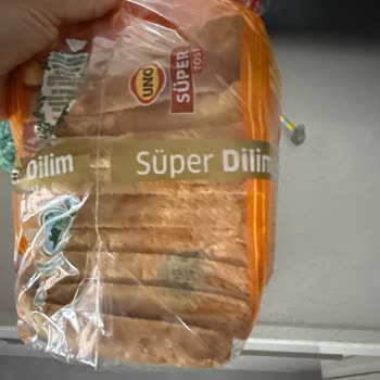 Küflü Ekmek Teslim Edildi, Talep Yanıtlanmadı Ve Acil Taze Ekmek İsteniyor