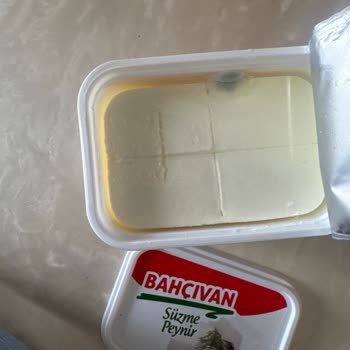 Bahçıvan Süzme Peynirde Açıldığında Küf Görüldü
