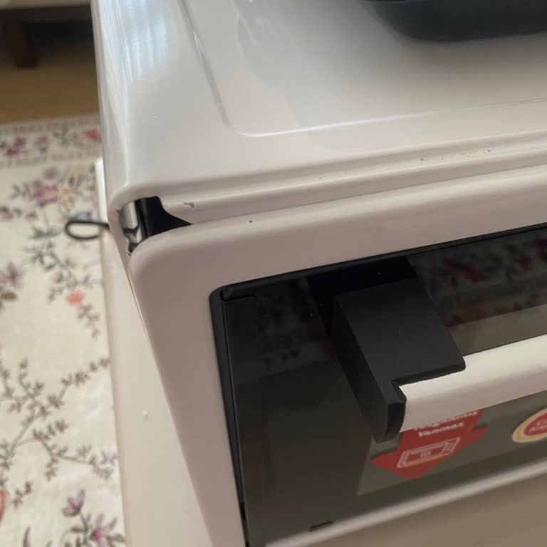 Simfer 4552 Midi Fırın Kapak Montajı Hatalı ve Fiziki Hasar