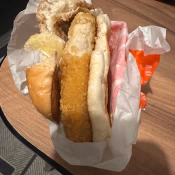 Saç Bulunan Hamburger: Burger King Hijyen İhlali Ve Ücret İadesi Talebi