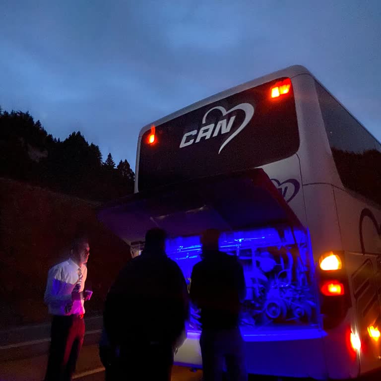 Uzun Gecikme Ve Yakıt Sorunu Nedeniyle 16 Saatlik Otobüs Yolculuğu