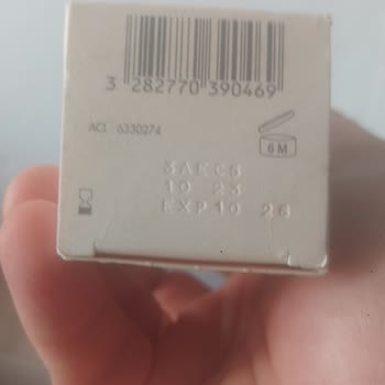 Eczanemarkt.com Son Kullanma Tarihi Yakın Olan Ürün Gönderimi ve İade Cevabı Bekleniyor