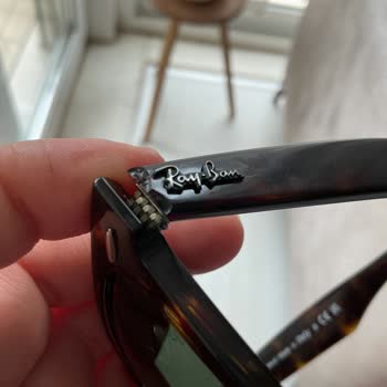 Ray-Ban Gözlüğümdeki Kırık Saplar Garanti Reddi Ve Yazılı Açıklama Eksikliği