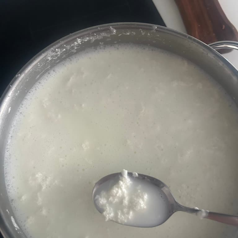 Bozuk Süt Ve Ulaşılamayan Müşteri Hizmetleri
