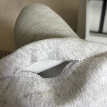 İlk Giyimde Dikiş Sorunu Yaşayan Sweatshirt İçin Para İadesi