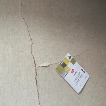 Kırık Alt Sunta Ve Başlık Montajı İçin Uzun Süreli Oyalama Ve Teslimat Gecikmesi