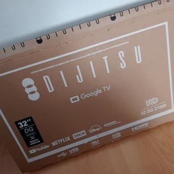 TV'de Eksik Aksesuarlar Ve Mağaza Çalışanının Saygısız Tutumu