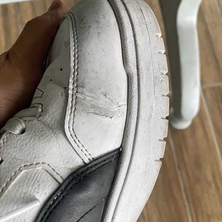 Puma Shuffle Downtown Ayakkabısında Hızlı Çatlama Ve Yıpranma, Değişim Talebi