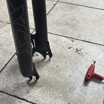 Çelik Motosiklet'ten Gelen Bisikletin Ön Maşası Çarpık, Garanti Kapsamı Dışında