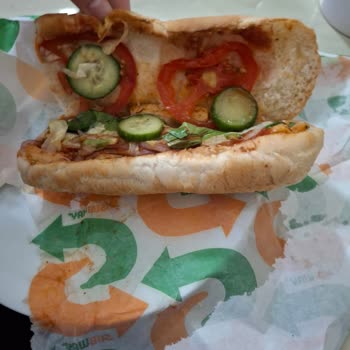 Subway Şubesinde Etiket Fiyatı Ve Gerçek Ücret Arasındaki Fark Ve Kalitesiz Sandviç Şikayeti