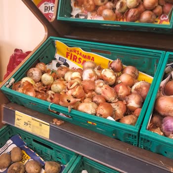 Silivri Şok Market’te Çürük Soğan Ve Saygısız Çalışan