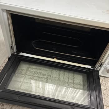 Simfer 4552 Mini Turbo Fırın Kapak Menteşesi Kırıldı, Ücretsiz Onarım Talebi