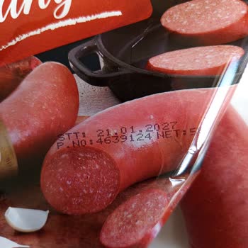 Maret Sucuğunda Kemik Ve Sakatat Parçaları Bulunması Gıda Güvenliği Sorunu