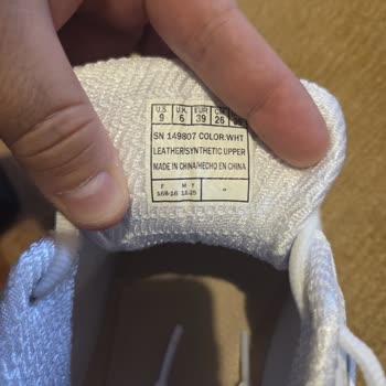 Skechers Ayakkabısının Orijinalliği Şüpheli