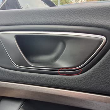 Seat Ateca Xperience Araçta Kapı Kolunda Hasar Ve Trim Sesi Çözülmedi