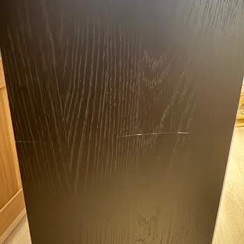 IKEA Ümraniye'de Defolu Billy Kitaplık Ve Cevapsız Müşteri Hizmetleri