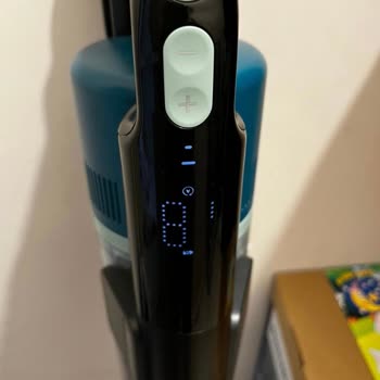 Philips 6000 Dik Süpürge İ8 Hatası Garanti Kapsamında Değiştirilmelidir