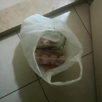 Bozulmuş Tavuk Ürünleri Nedeniyle Aile Sağlığı Tehlikede Ve Ücret İadesi Talebi