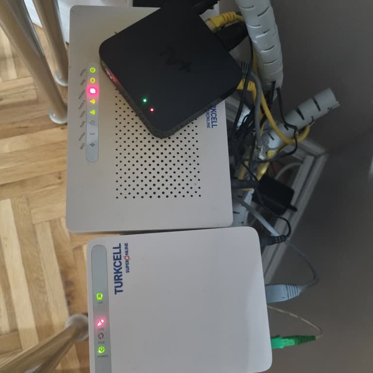 Acil İnternet Ve TV+ Kesintisi İçin Hızlı Çözüm Ve İade Talebi