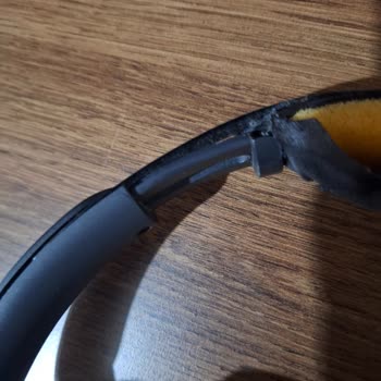 Anker Kulaklıkta Erken Arıza, Yetkili Servis Ve Tüketici Hakem Heyeti'nde Yanıltıcı Beyanlar