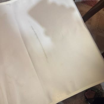 Koçtaş Mağazasında Aldığım Bistro Setinde Lekeli Sandalyeler Değişim Talebi