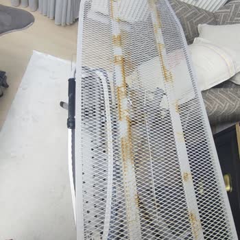 Küflenme Ve Paslanma Sorunu Yaşayan Ütü Masası İçin İade Ve Değişim Talebi