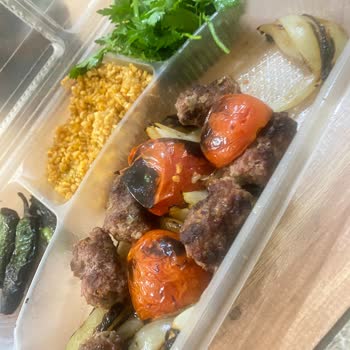 Bozulmuş Soğan Kebabı, Gıda Zehirlenmesi Ve İade Reddine Dair Şikayet