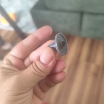 Philips Aqua Trio 9000 Süpürge Başlığındaki Fırça Parçası Kırıldı Garanti Dışında Onarım Talebi