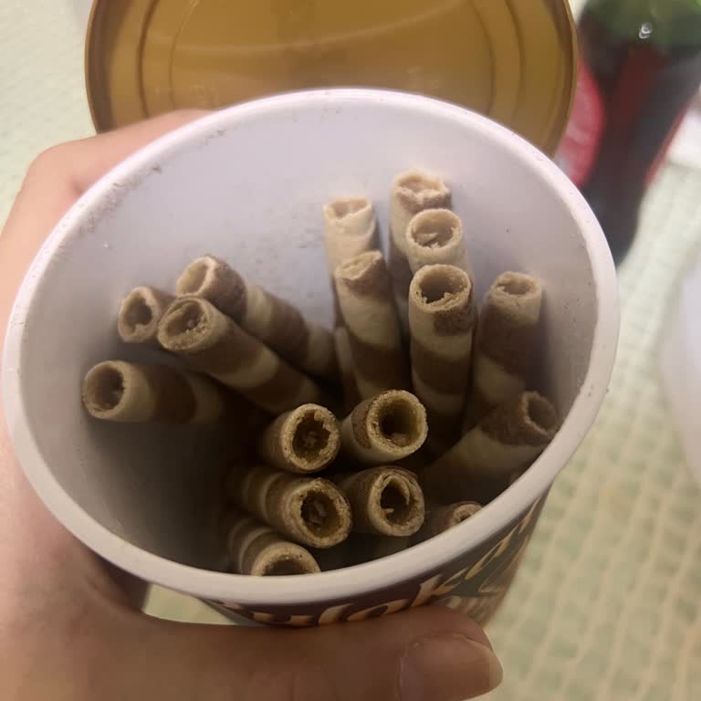 Ülker Rulokat Ürünün Kapağındaki Koruyucu Jelatin Eksikliği