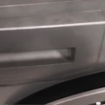Beko Çamaşır Makinesi Makinenin Üstündeki Çıkmayan Lekeler