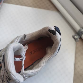 Adidas Terrex Ayakkabısında Kısa Sürede Dikiş Patlaması Ve İç Astar Yırtılması Kabul Edilmedi