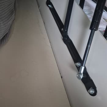 Kelebek Mobilya'dan Angelic Dark Yatak Odası Takımında Malzeme Ve Kurulum Hataları