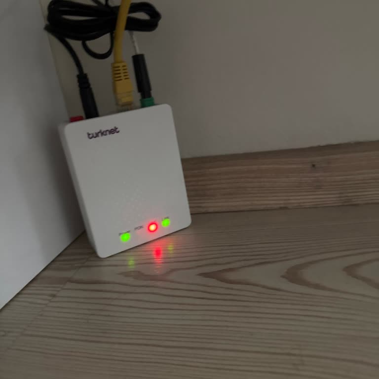 Fiber İnternet Kesintisi Ve Bilgi Eksikliği İçin Acil Çözüm Talebi