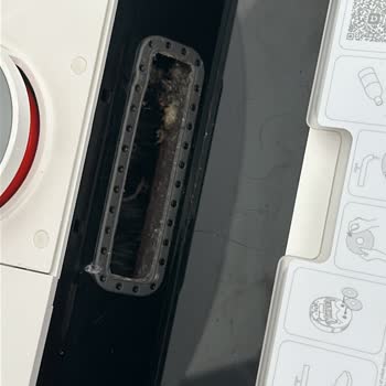 Xiaomi Teknik Servisinde 6.700 TL Ücretine Kirli Ve Özensiz Teslimat